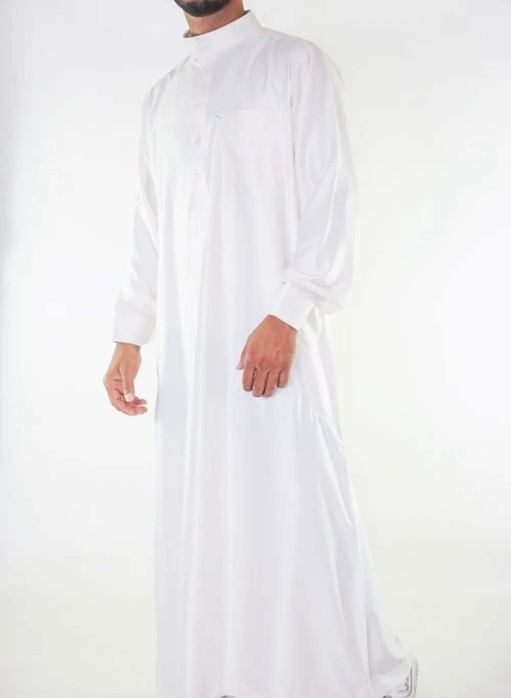 Qamis Saoudien